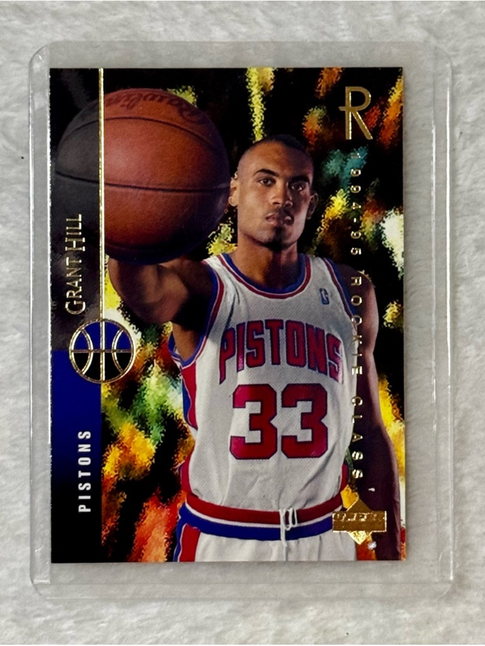 Grant Hill Pistons #33 Basketball Trading Card – Gold Foil Rookie Edition